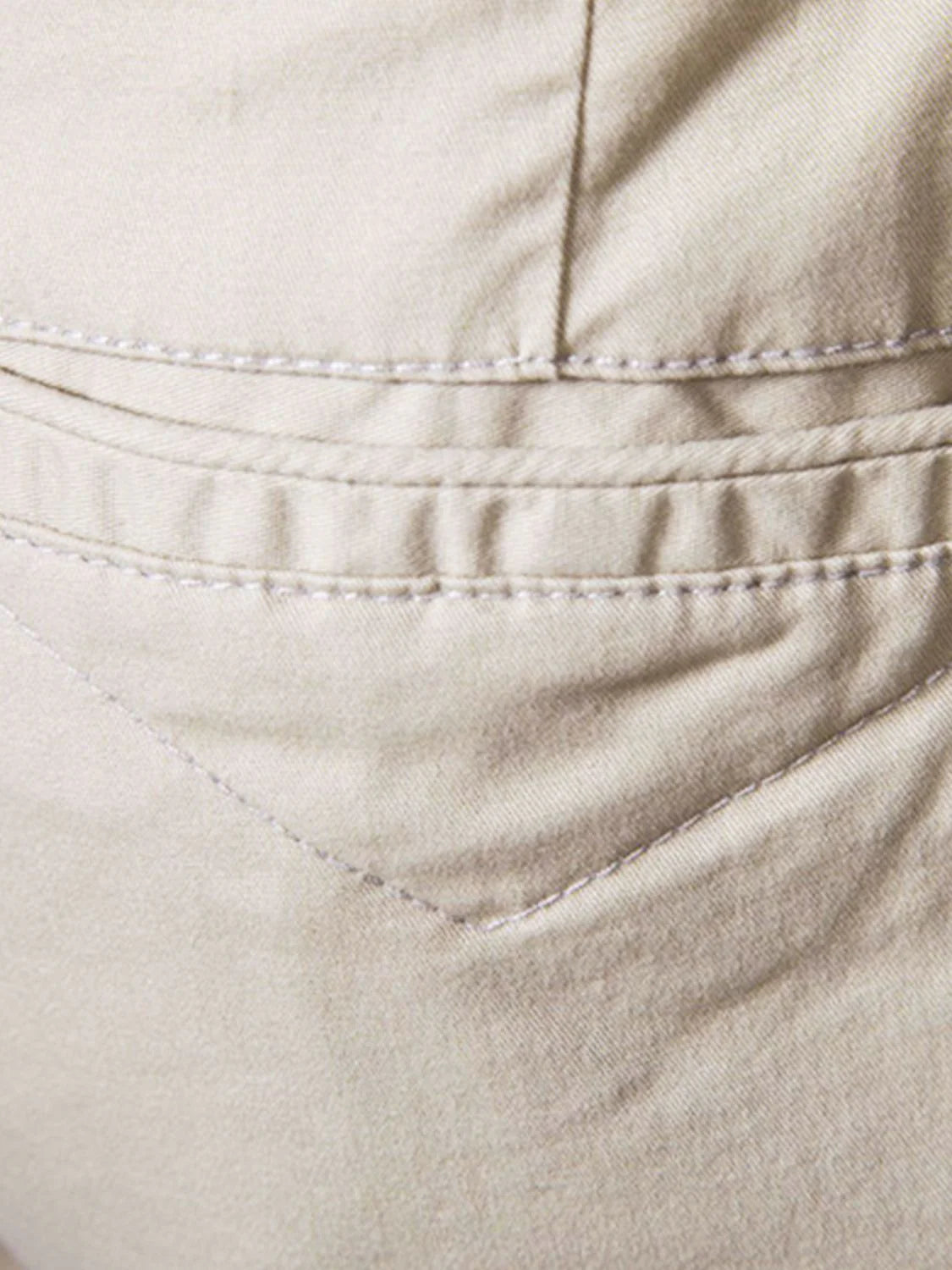 Men'S Elastic Waist Shorts with Pockets